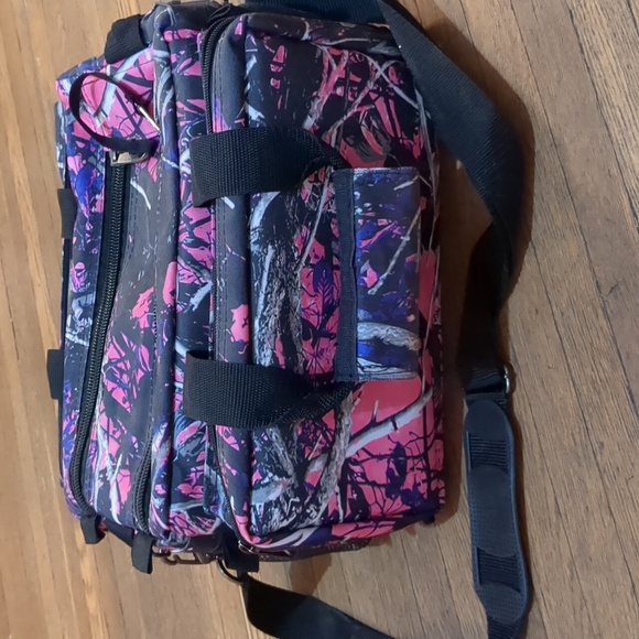 Bulldog Deluxe Muddy Girl Camo Range Bag - Picture 3 of 7